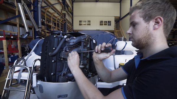 Lees meer over het artikel Vacature voor watersport monteur