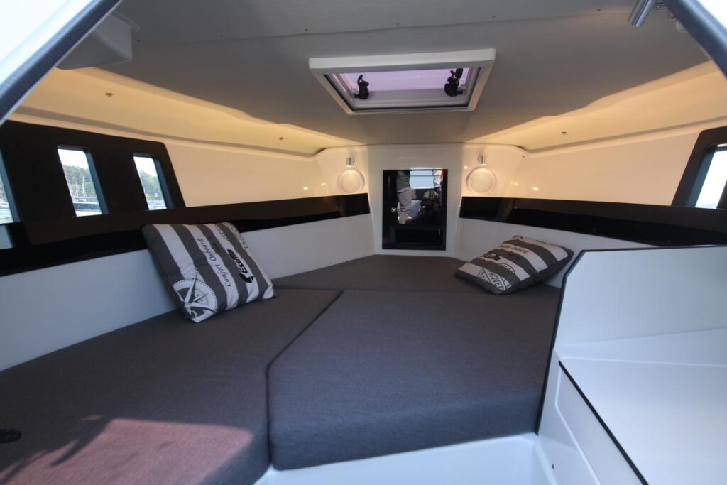 Finnboat-AMT-240-DC-11